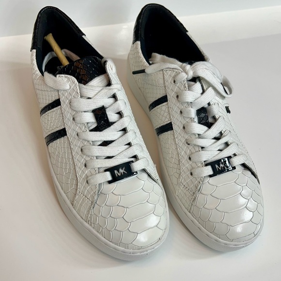 Michael Kors Snake Printed White and Black Sneaker - Picture 2 of 10